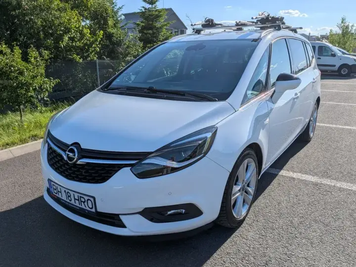 Opel Zafira C