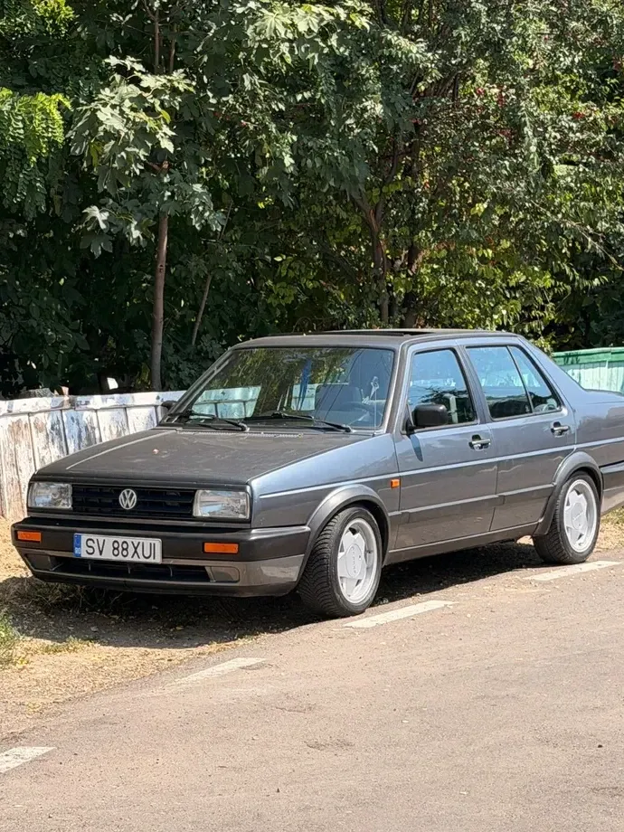 Volkswagen Jetta — imagine 2