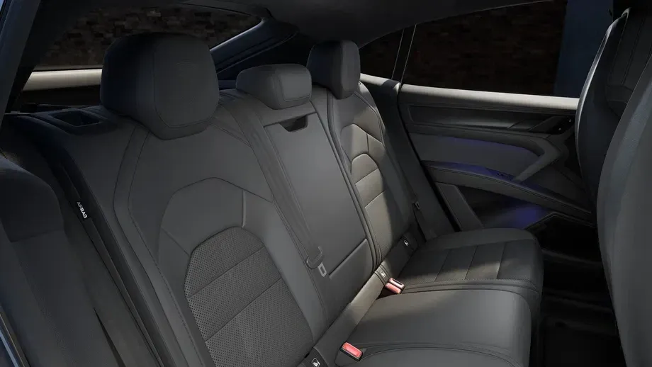 Porsche Cayenne Turbo 113 kWh — imagine 10