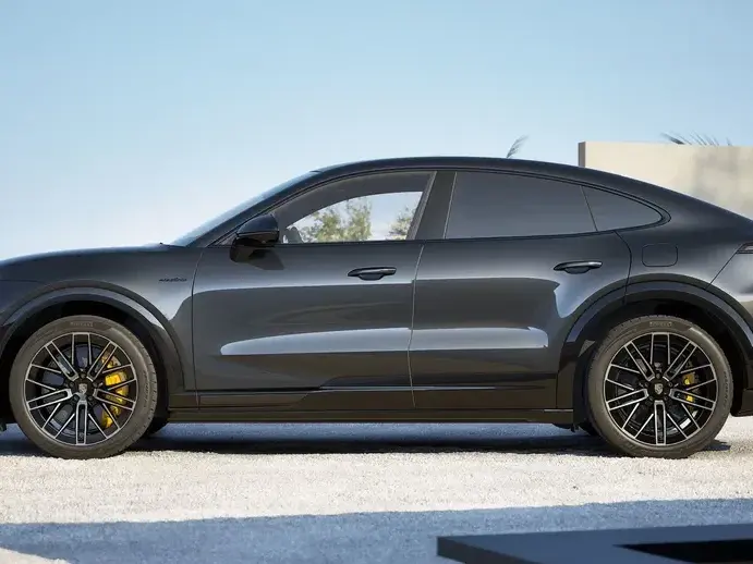 Porsche Cayenne Turbo 113 kWh