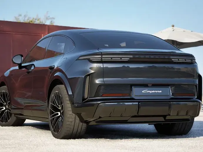 Porsche Cayenne Turbo 113 kWh