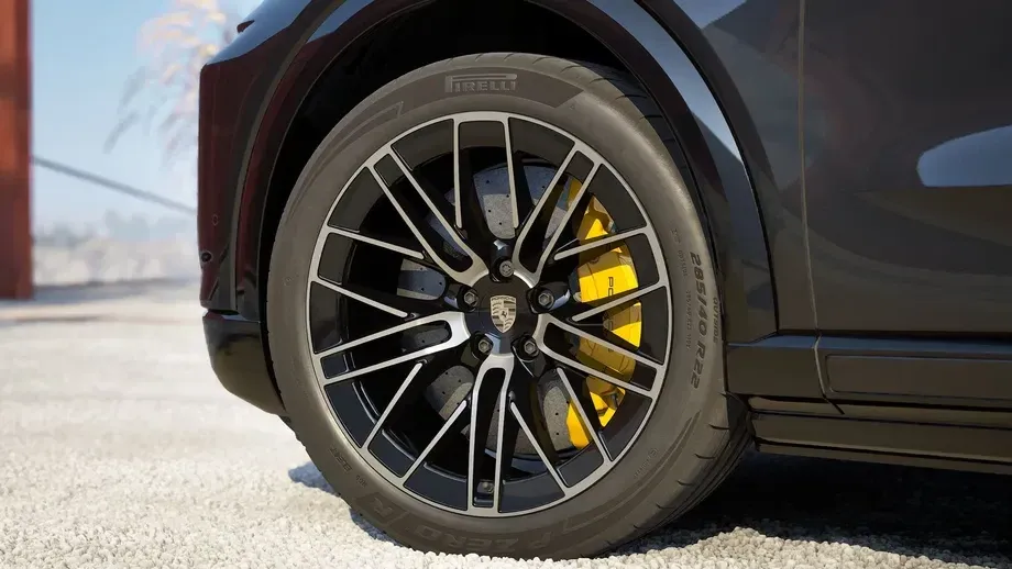 Porsche Cayenne Turbo 113 kWh — imagine 6