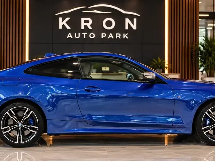 BMW M4 M440i xDrive AT MHEV