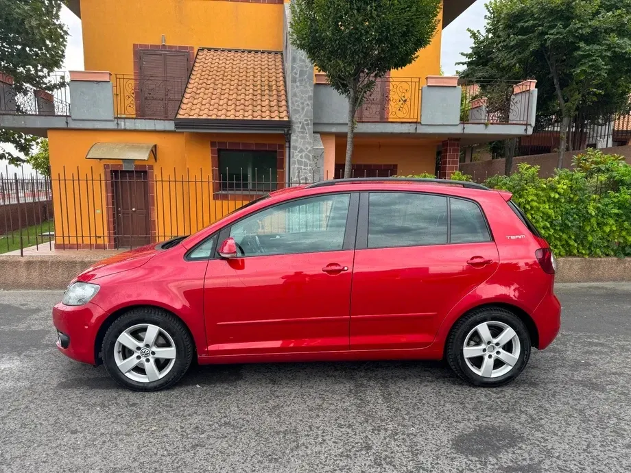 Volkswagen Golf Plus VI — imagine 2