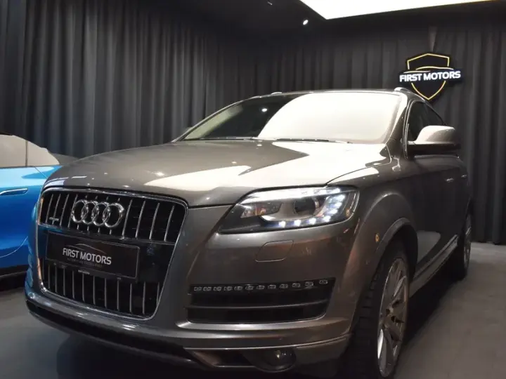 Audi Q7 4L 3.0 TDI DPF Quattro Tiptronic