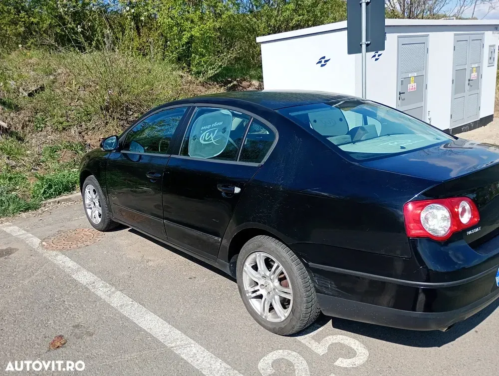 Volkswagen Passat 1.6 Comfortline — imagine 6
