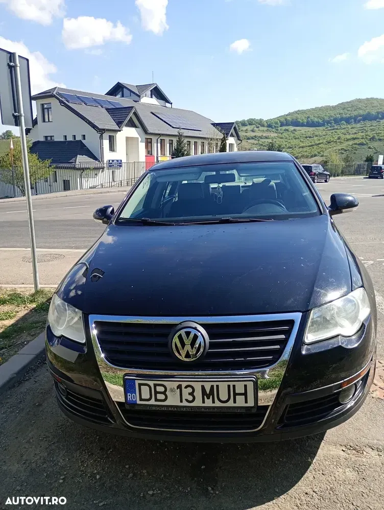 Volkswagen Passat 1.6 Comfortline — imagine 2