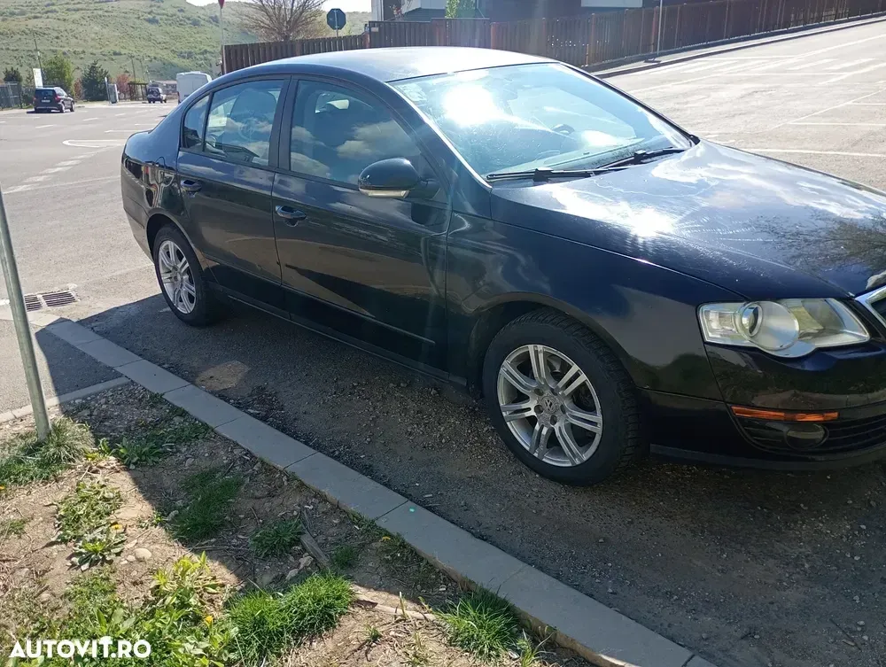 Volkswagen Passat 1.6 Comfortline — imagine 3