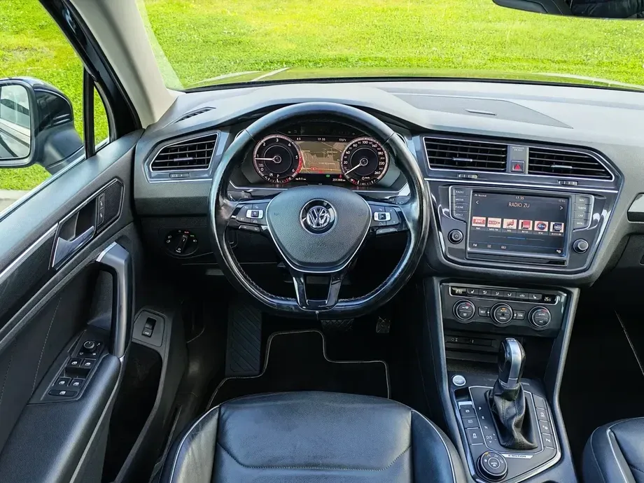 Volkswagen Tiguan II 2.0 TDI SCR 4MOTION DSG Elegance — imagine 9