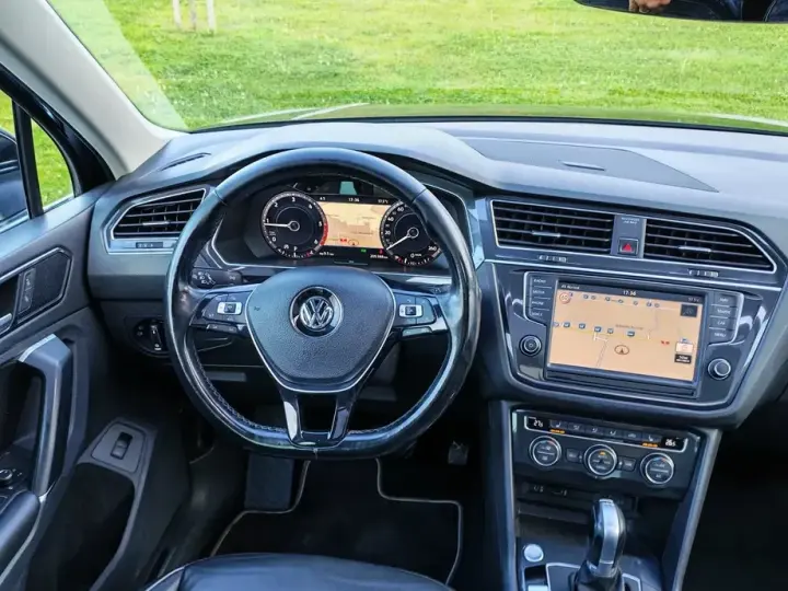 Volkswagen Tiguan II 2.0 TDI SCR 4MOTION DSG Elegance