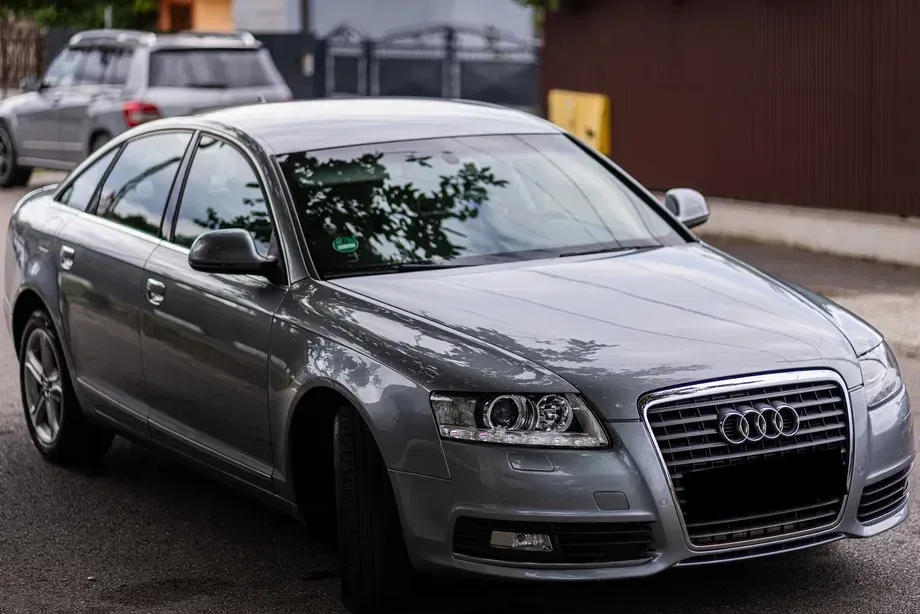 Audi A6 C6 2.0 TDI DPF Multitronic — imagine 3