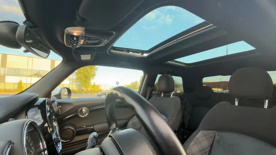 MINI Cooper — imagine 6