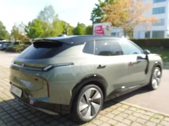 Lynk&Co 08