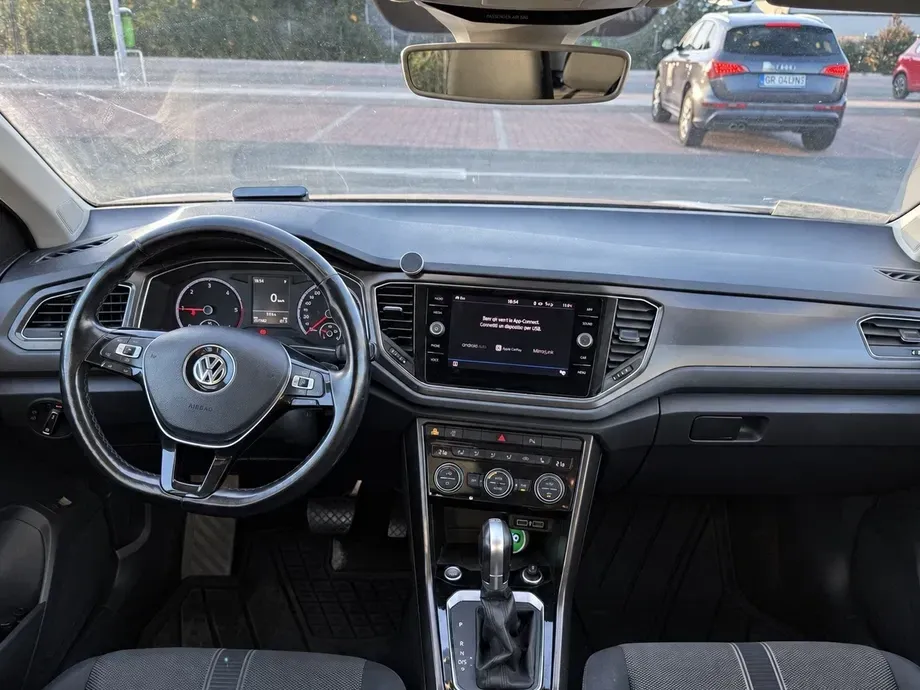 Volkswagen T-Roc 2.0 TDI DSG Design — imagine 9