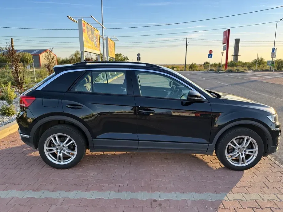 Volkswagen T-Roc 2.0 TDI DSG Design — imagine 7