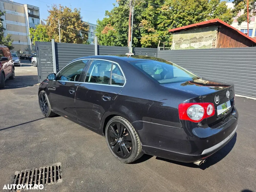 Volkswagen Jetta 2.0 TFSI Sportline DSG — imagine 4