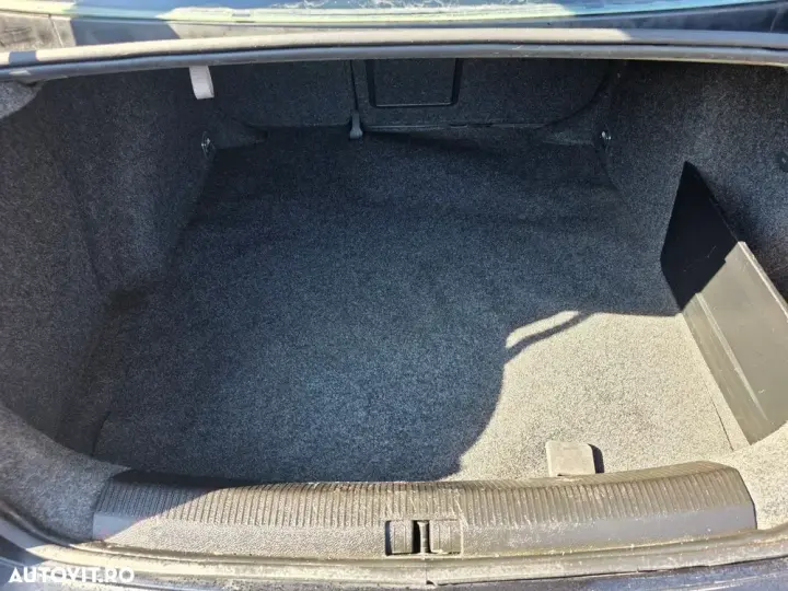 Volkswagen Jetta 2.0 TFSI Sportline DSG