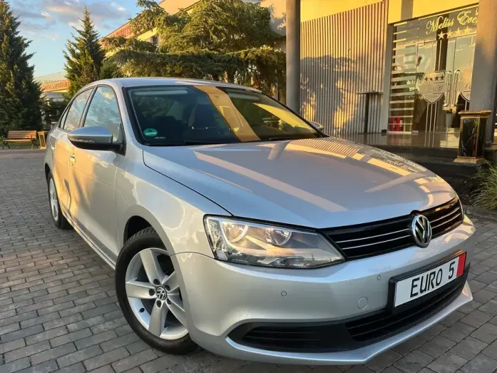 Volkswagen Jetta A6