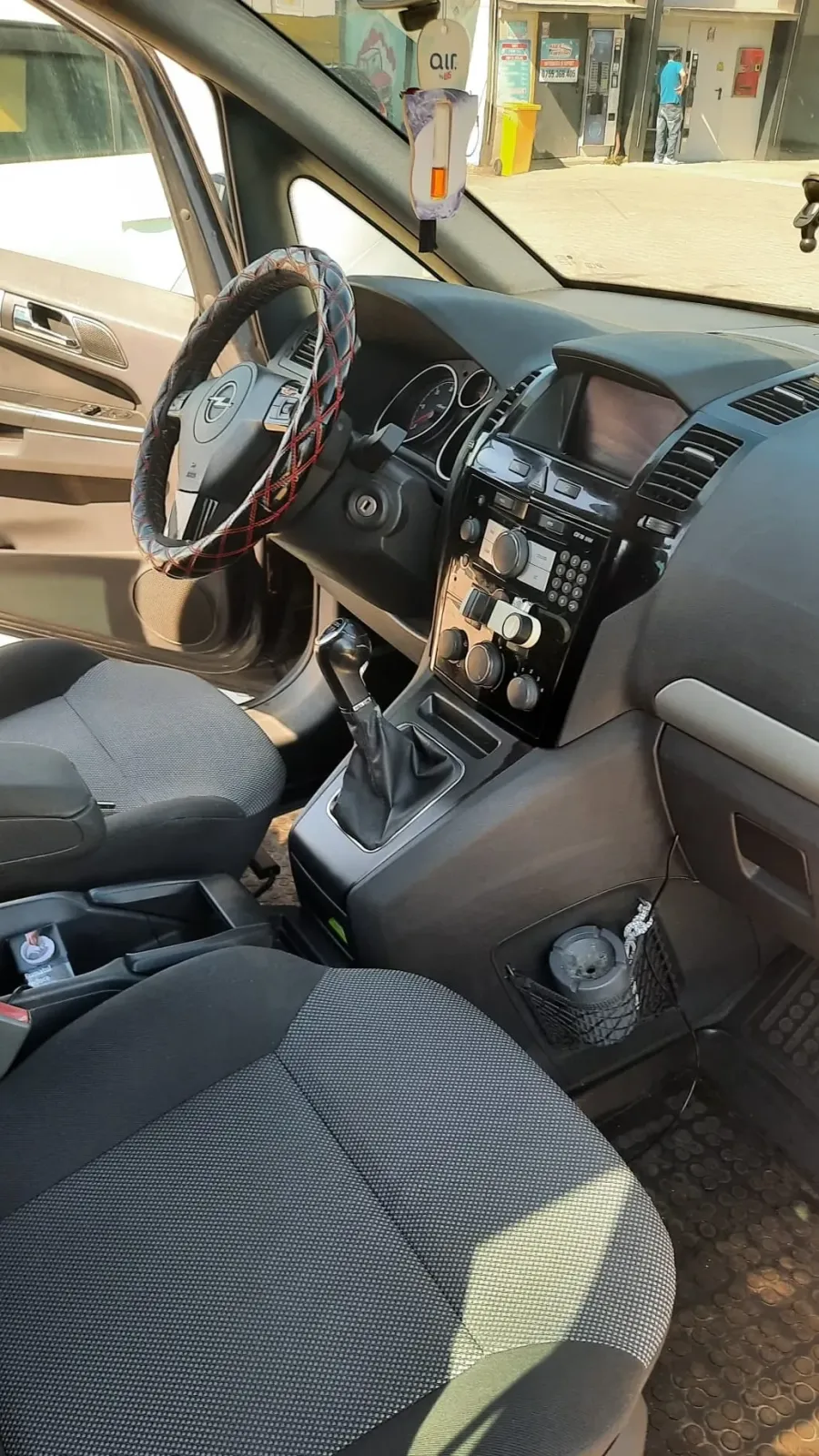 Opel Zafira C — imagine 8
