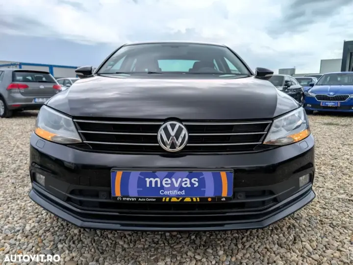 Volkswagen Jetta 2.0 TDI DSG Comfortline