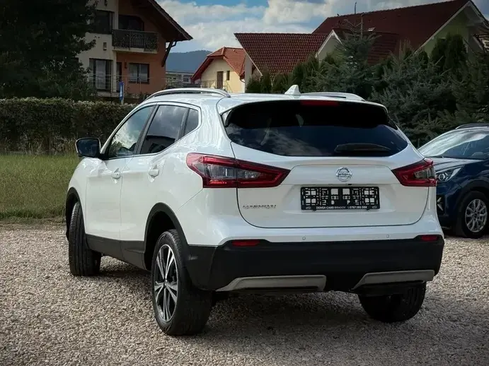 Nissan Qashqai II 1.7 dCi Xtronic ALL-MODE 4x4i TEKNA