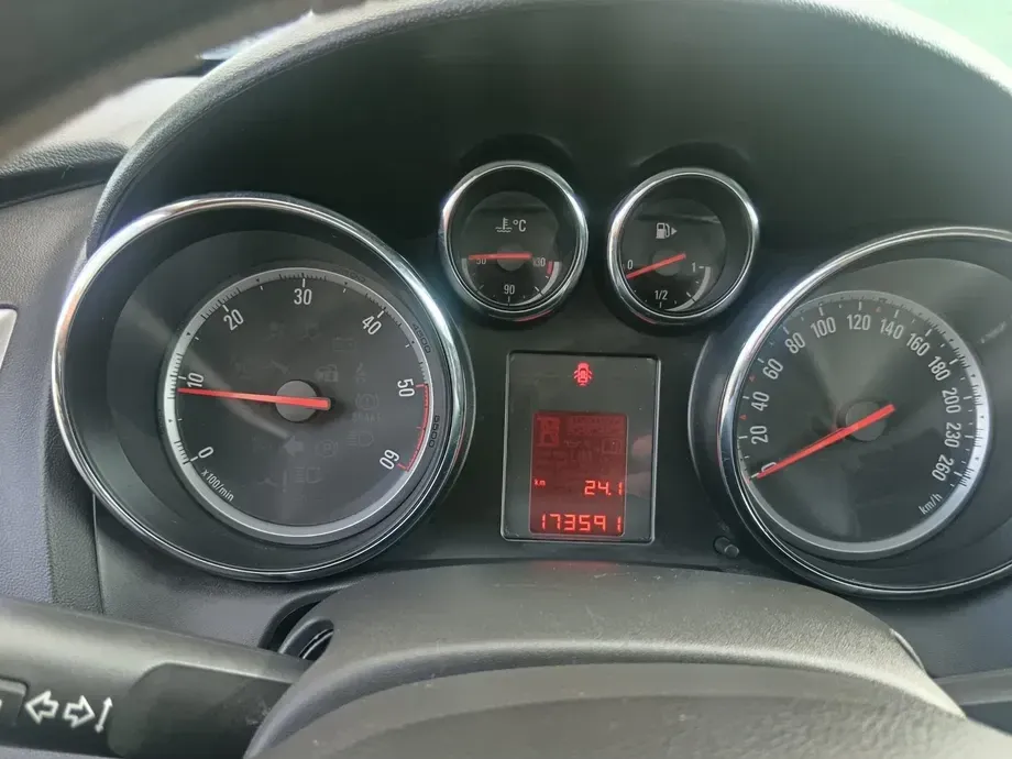 Opel Astra J 1.7 CDTI DPF — imagine 7