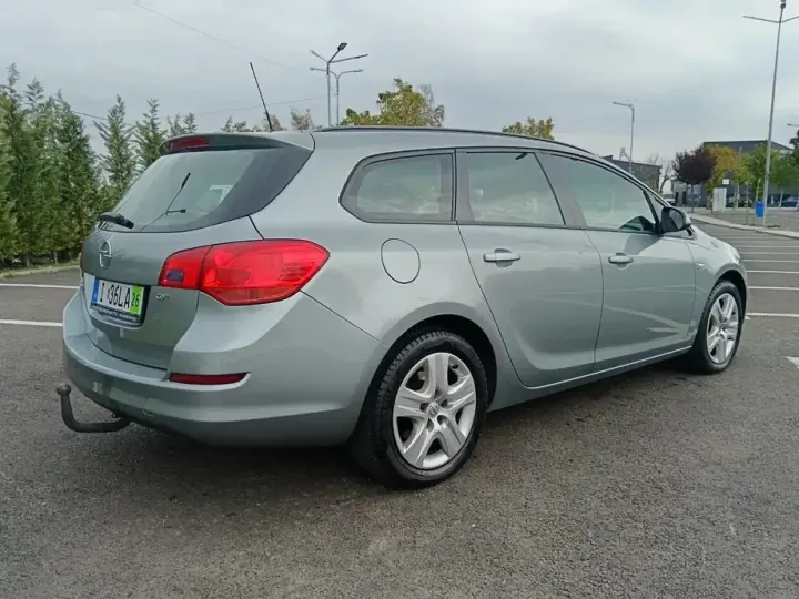 Opel Astra J 1.7 CDTI DPF