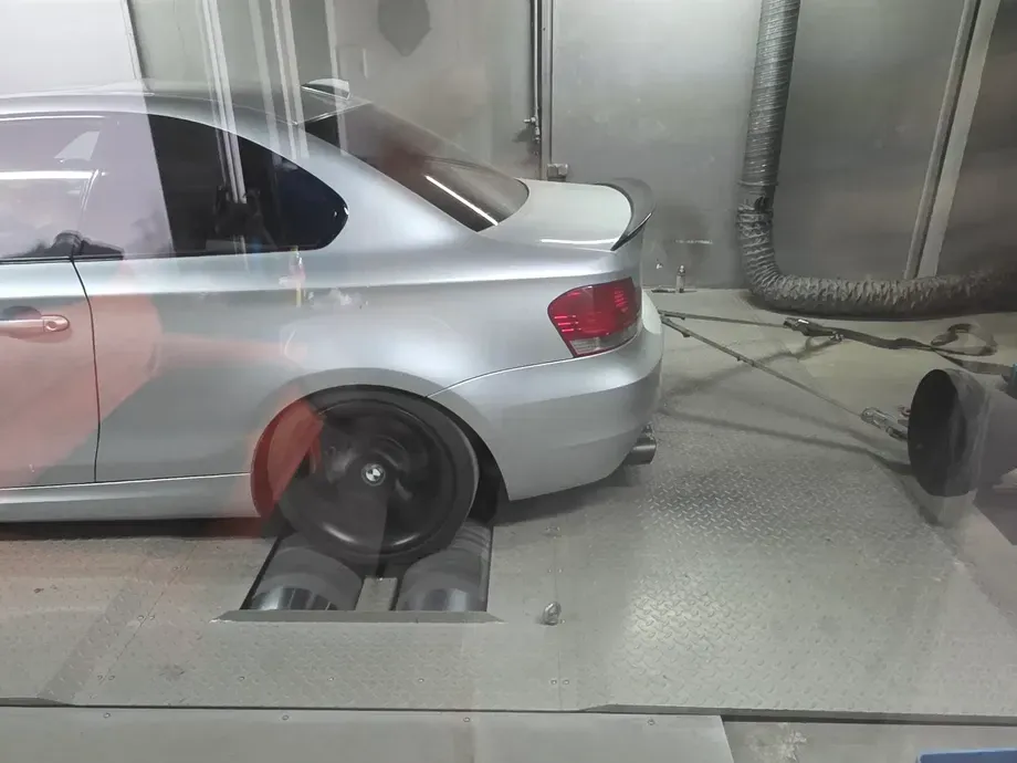 BMW Seria 1 E81/E82/E87/E88 123d — imagine 10