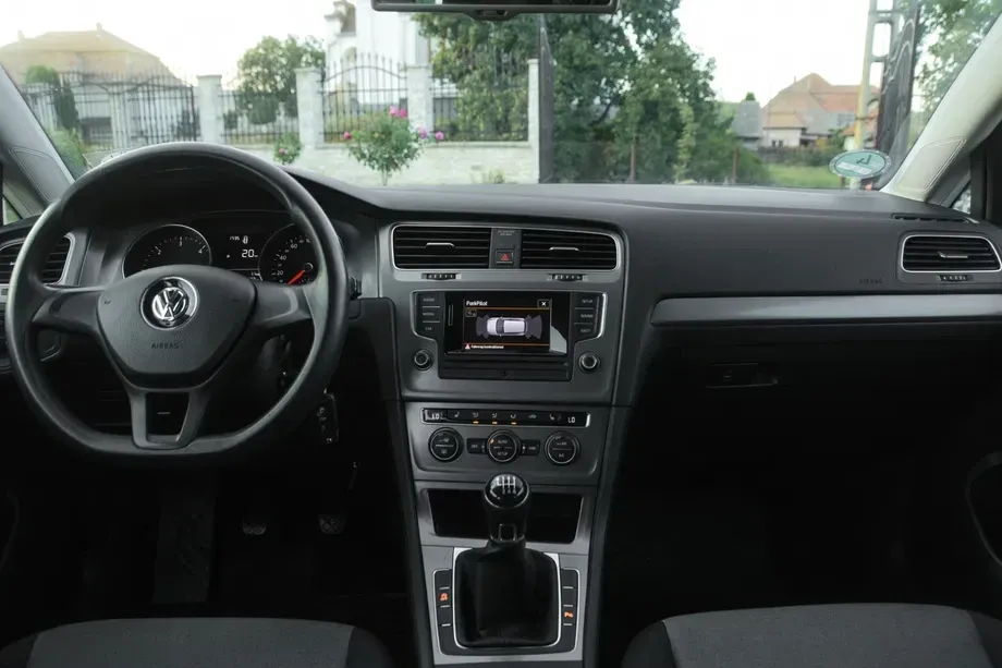 Volkswagen Golf VII 1.6 TDI Comfortline — imagine 5