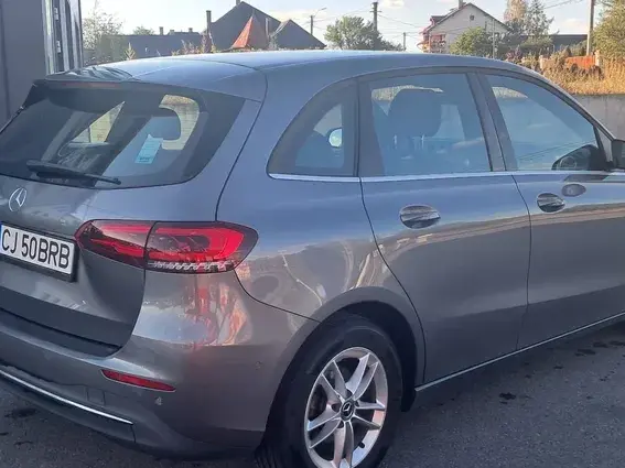 Mercedes-Benz B 200 W247