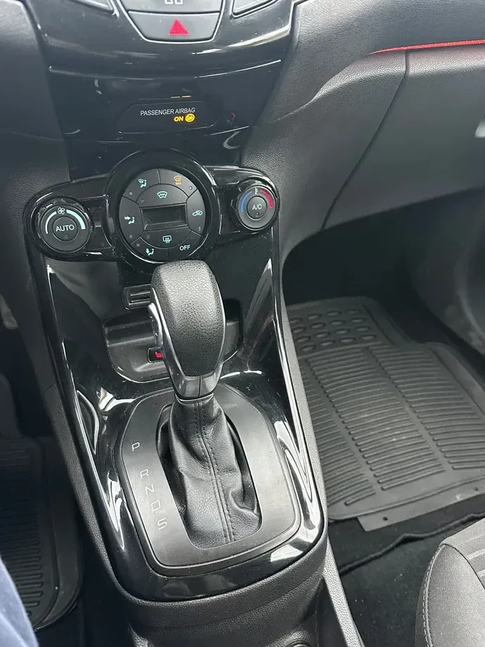Ford Fiesta VII — imagine 10