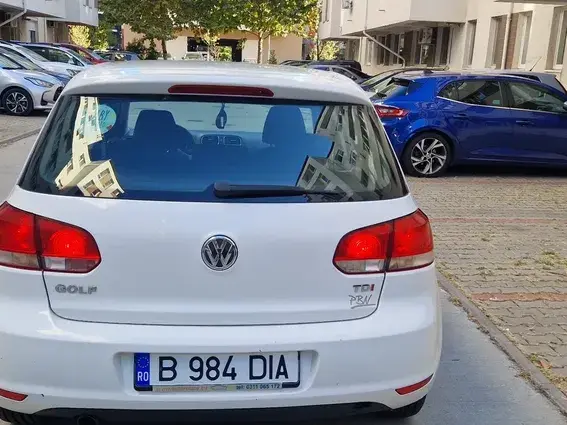 Volkswagen Golf VI
