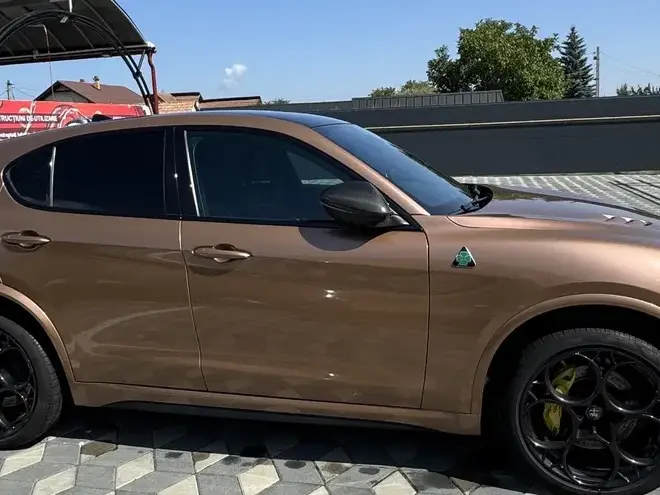 Alfa Romeo Stelvio 2.9 V6 Turbo AWD AT8 Quadrifoglio