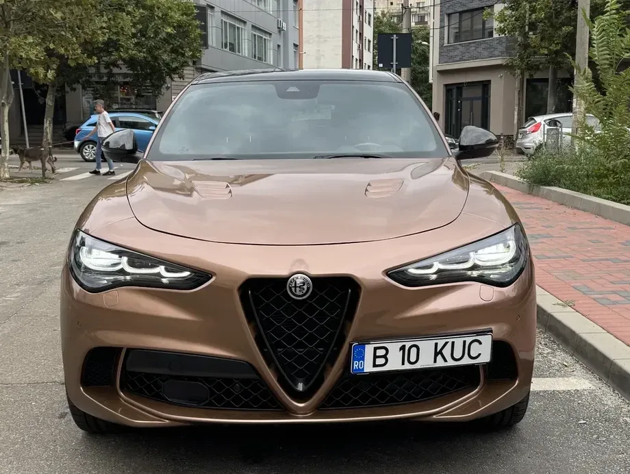 Alfa Romeo Stelvio 2.9 V6 Turbo AWD AT8 Quadrifoglio — imagine 10