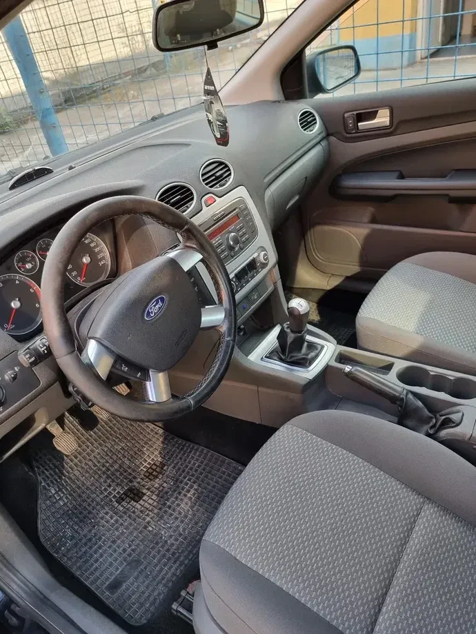 Ford Focus MK2 — imagine 4