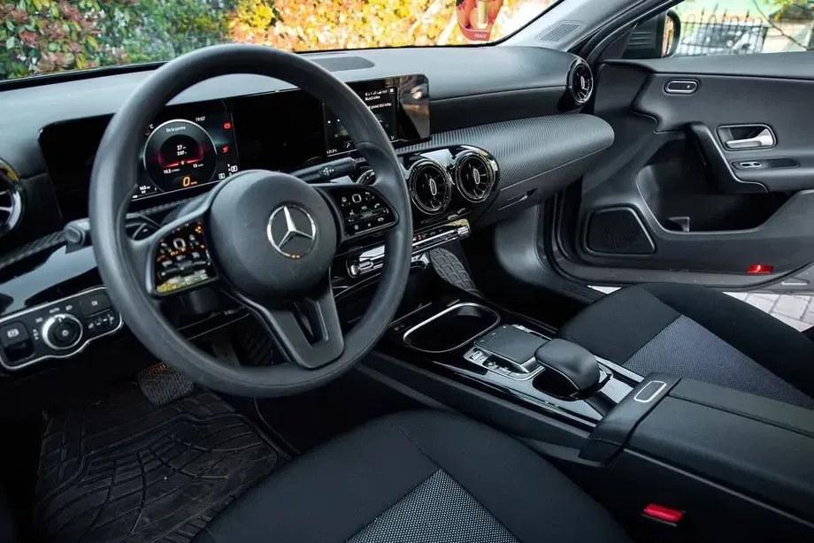 Mercedes-Benz A 180 W177/V177 d Sedan Aut. — imagine 4
