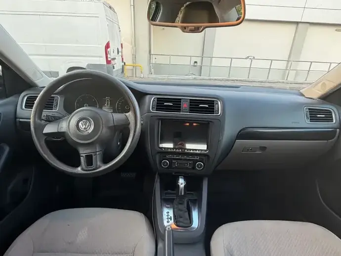 Volkswagen Jetta A6