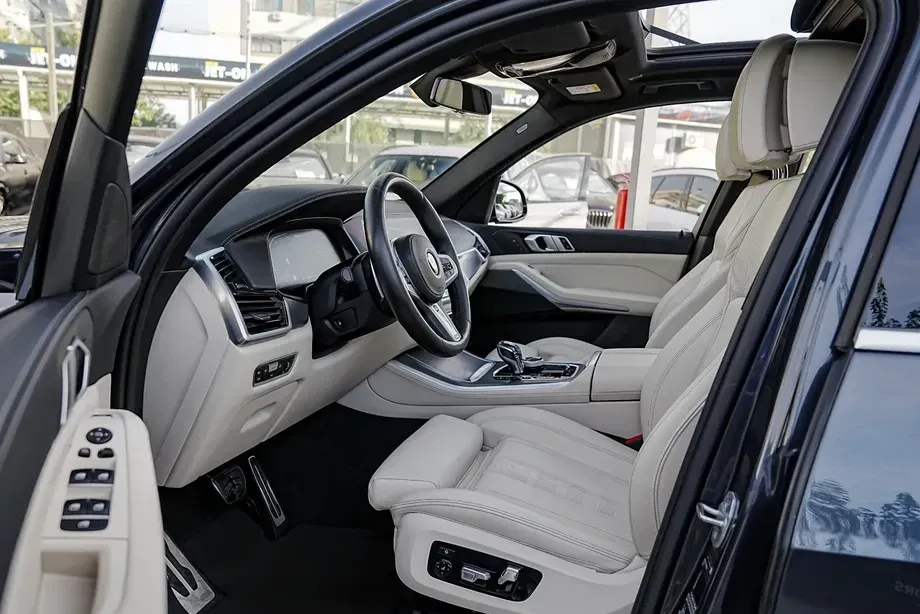 BMW X5 G05 xDrive45e AT PHEV — imagine 8