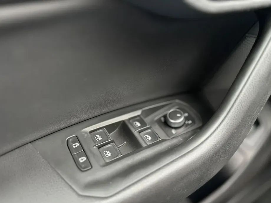 Volkswagen Touareg III V6 TDI Elegance — imagine 9