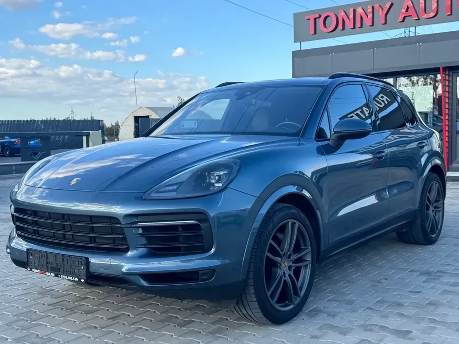 Porsche Cayenne — imagine 2