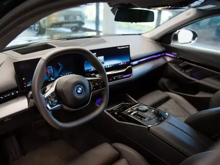 BMW Seria 5 G60/G61 530e AT PHEV