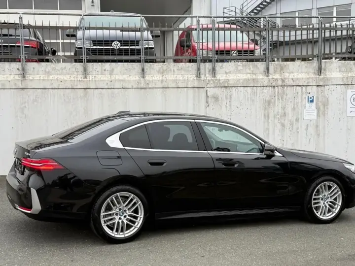 BMW Seria 5 G60/G61 530e AT PHEV