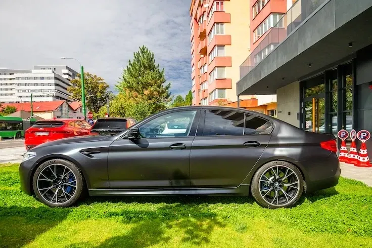 BMW M5 Competition — imagine 8
