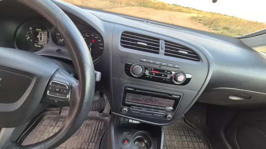 Seat Leon II 1.6 TDI Style — imagine 9