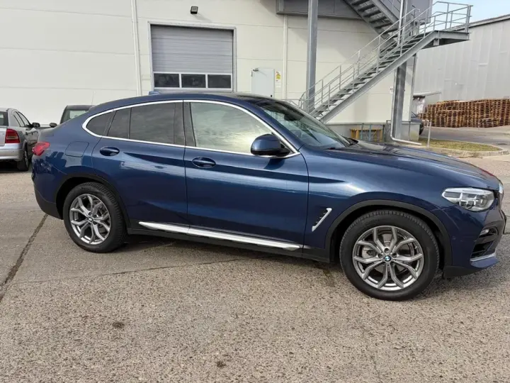 BMW X4 G02 xDrive20d xLine