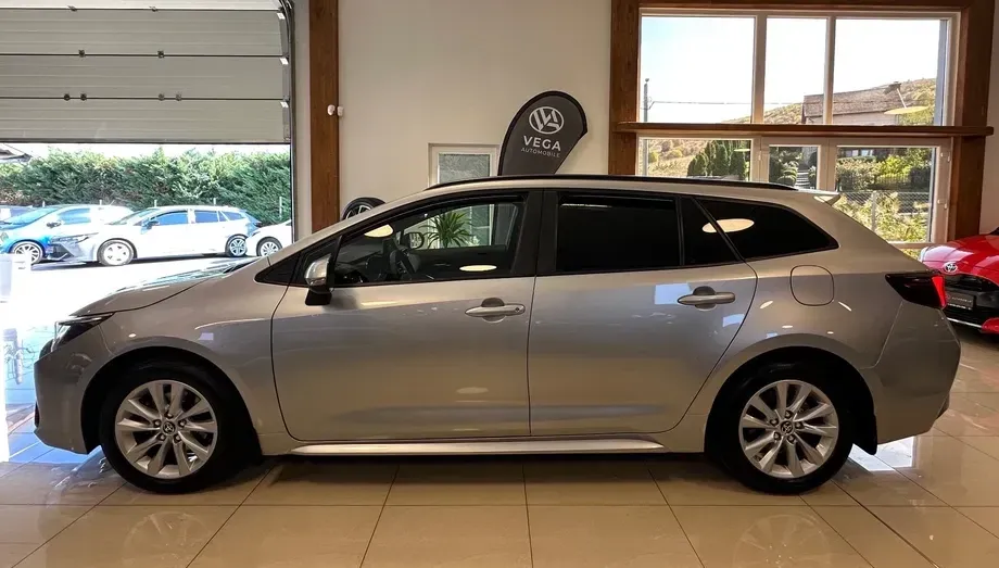 Toyota Corolla XII — imagine 8