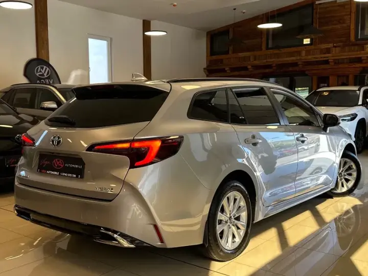 Toyota Corolla XII