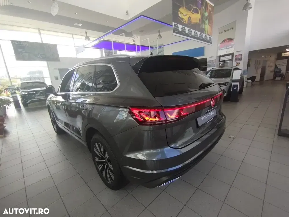 Volkswagen Touareg V6 TDI 4MOTION Elegance — imagine 6