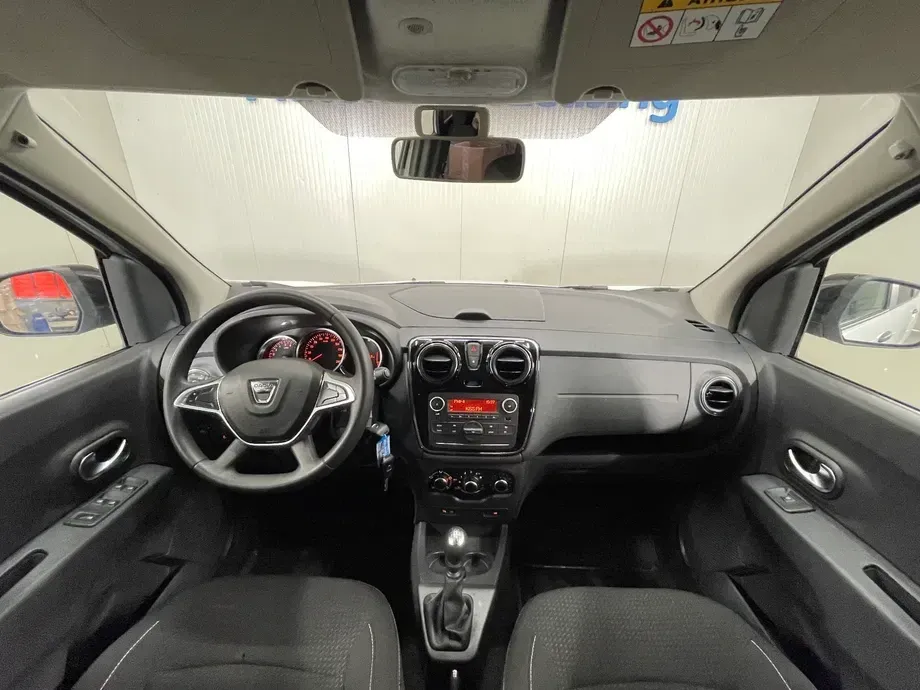 Dacia Lodgy 1.5 Blue dCi Laureate — imagine 7