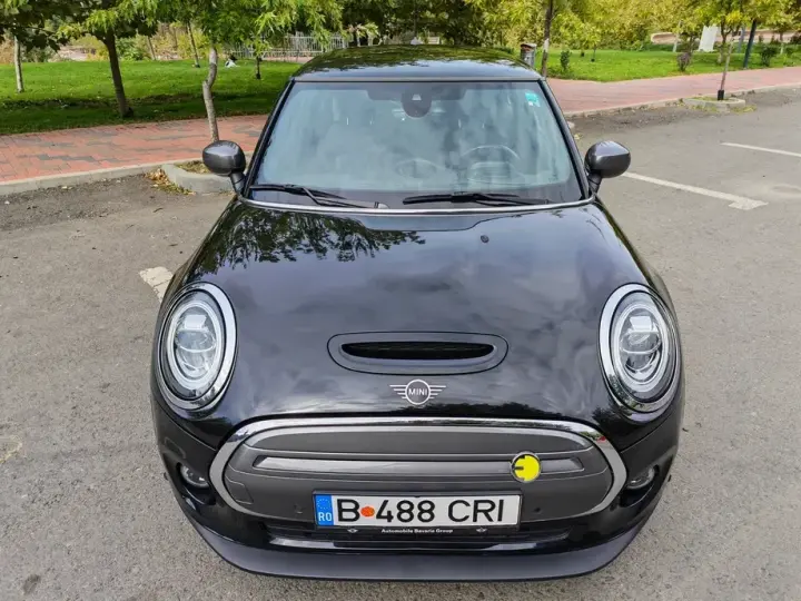 MINI Cooper SE Standard